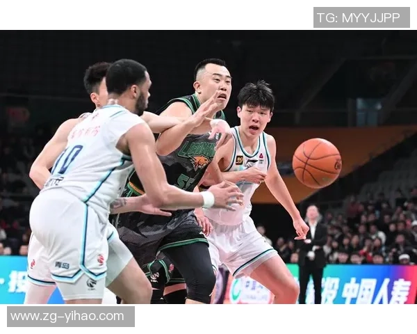 CBA青岛对阵辽宁全场精彩回放与赛后分析分享 CBA青岛对阵辽宁全场精彩回放与赛后分析分享