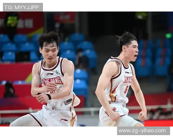 上海队与新疆队激战正酣谁能在这场巅峰对决中笑到最后 上海队与新疆队激战正酣谁能在这场巅峰对决中笑到最后