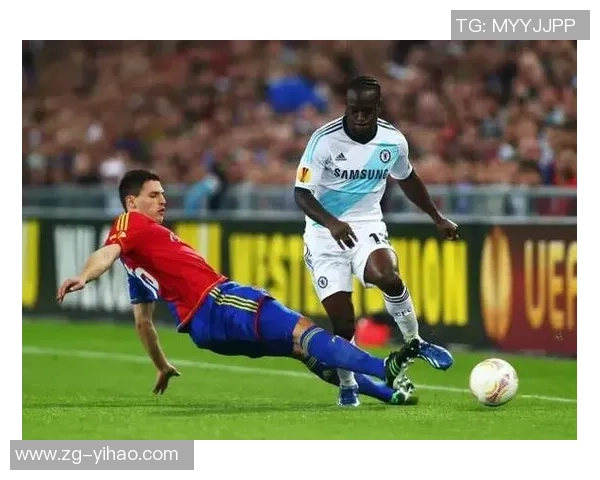 坎塞洛的足球之路：从年轻天才到世界顶级后卫的蜕变与挑战