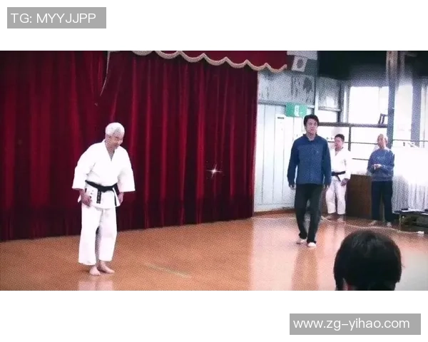 日本空手道与太极拳的对决探讨传统武术的精髓与哲学 日本空手道与太极拳的对决探讨传统武术的精髓与哲学